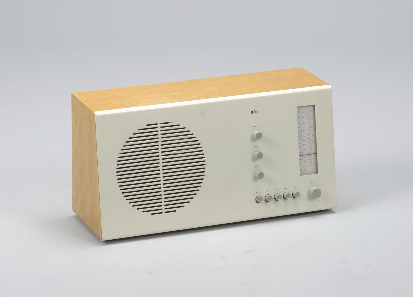 Model RT 20 Radio
