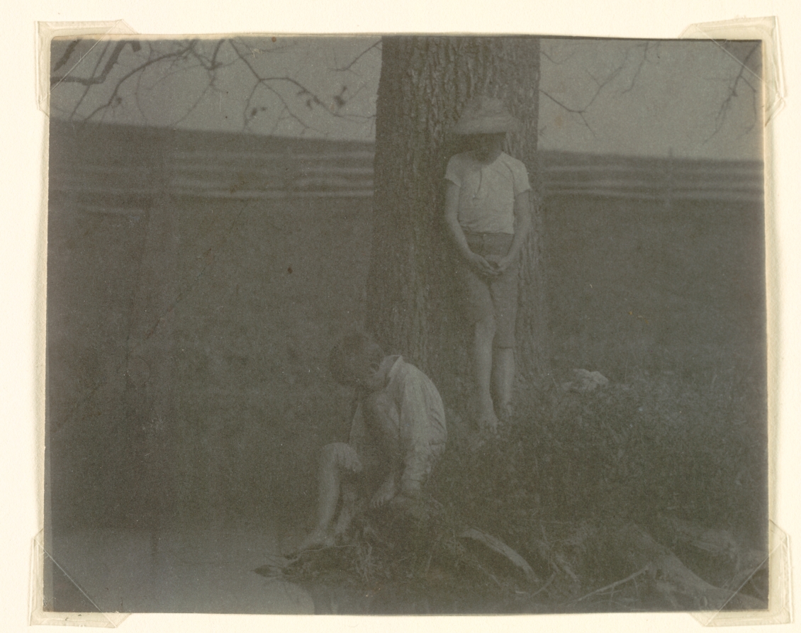 Crowell Children at Avondale