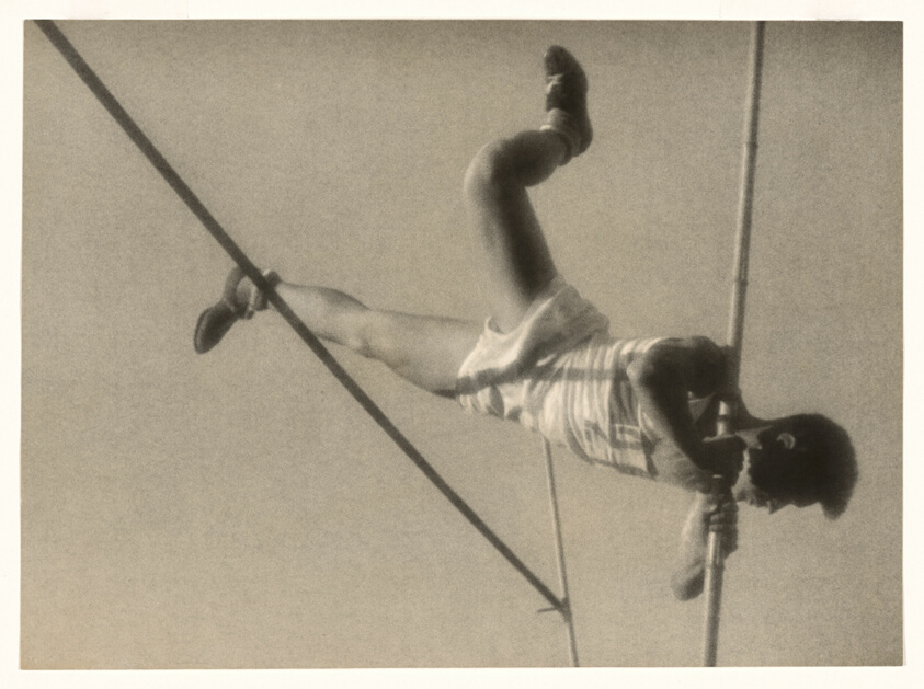 Pole Vault (Pryzhok s shestom)